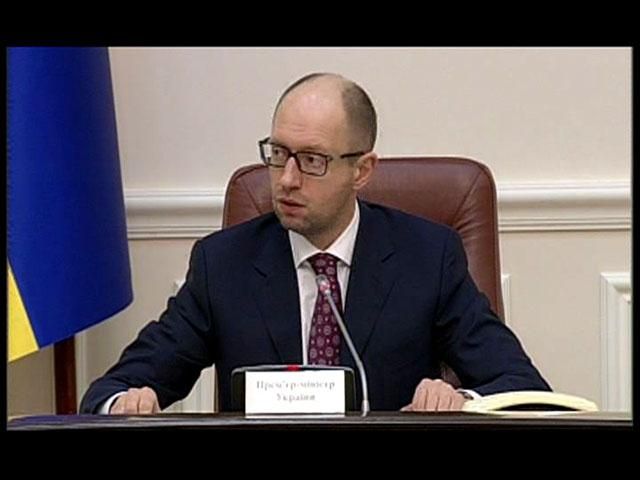Весь світ засуджує Росію за військову агресію, — Яценюк