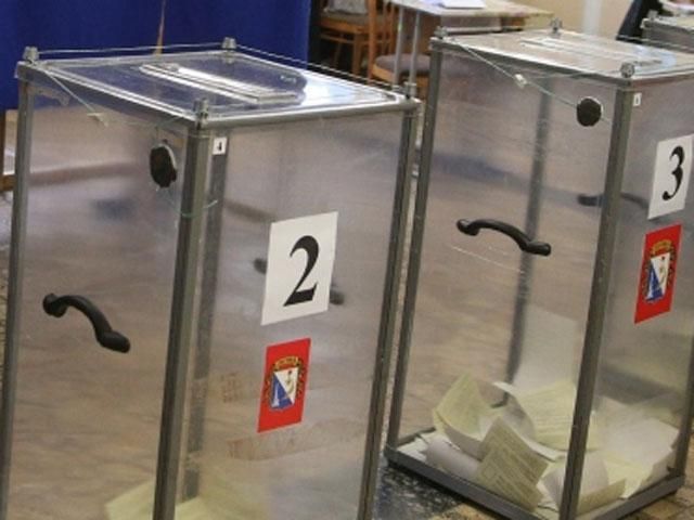 В Крыму подсчитали три четверти "голосов": за присоединение к России - 95,7%