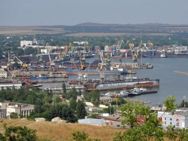 Самопроголошена влада Криму націоналізувала морські порти