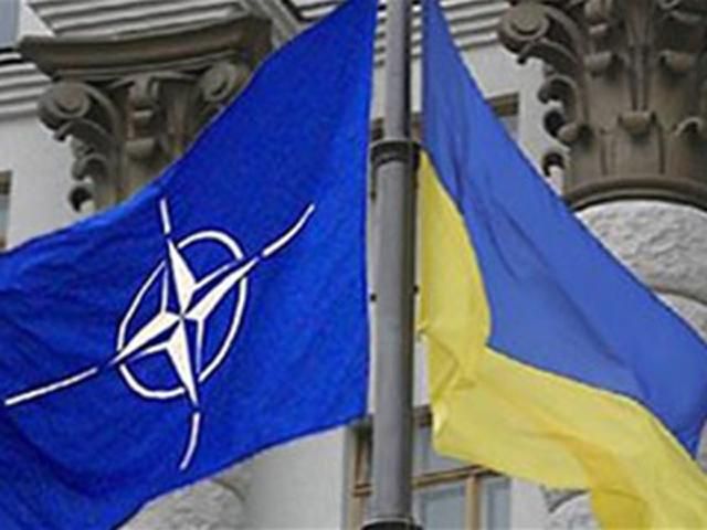 НАТО планує поглибити співпрацю з Україною НАТО планує поглибити співпрацю з Україною