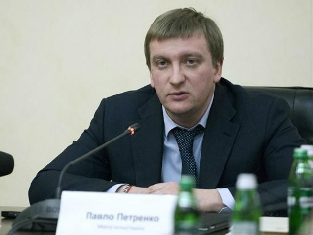 Україна вимагатиме компенсацію за вилучене майно у Криму, — Петренко 