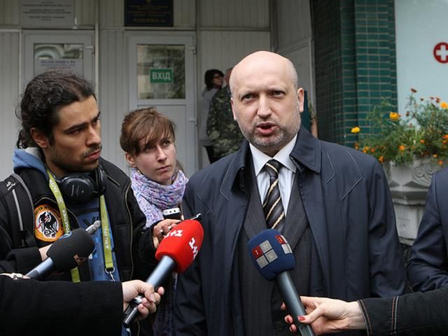 Мы никогда не смиримся с аннексией нашей земли, - Турчинов Мы никогда не смиримся с аннексией нашей земли, - Турчинов