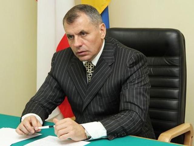 Константинов обіцяє нікого в Криму не змушувати присягати Росії Константинов обіцяє нікого в Криму не змушувати присягати Росії