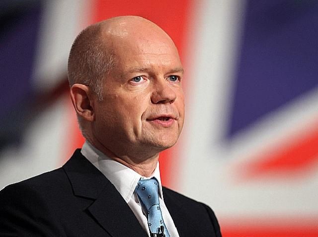 Великобритания приостановила военное сотрудничество с Россией Великобритания приостановила военное сотрудничество с Россией