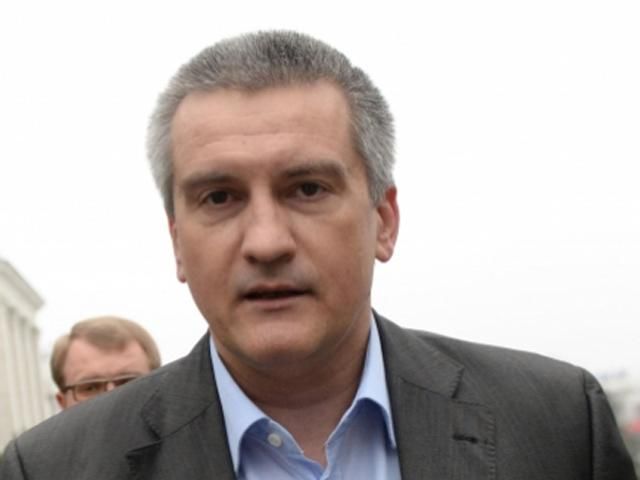 Усі соцвиплати в Криму будуть індексовані згідно з російським законодавством, — Аксьонов Усі соцвиплати в Криму будуть індексовані згідно з російським законодавством, — Аксьонов