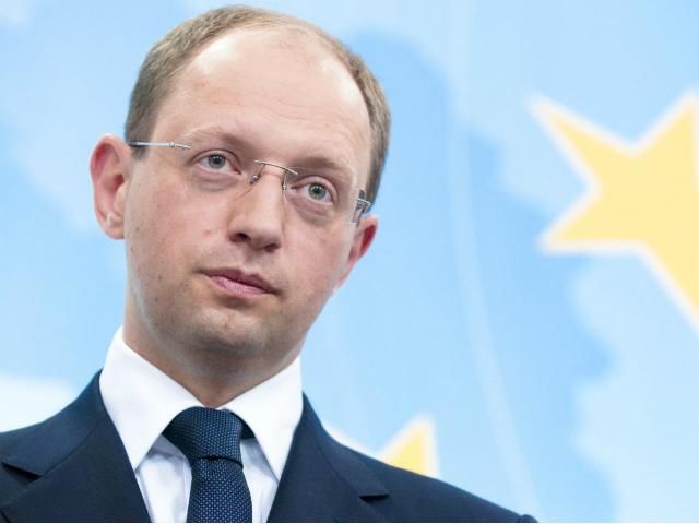 Яценюк собирает чиновников на заседание Яценюк собирает чиновников на заседание