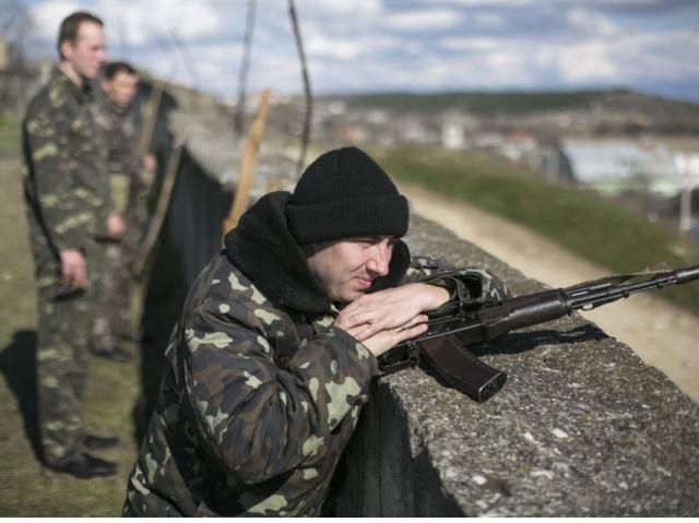 Відбулась спроба штурму військової частини в Бельбеку Відбулась спроба штурму військової частини в Бельбеку