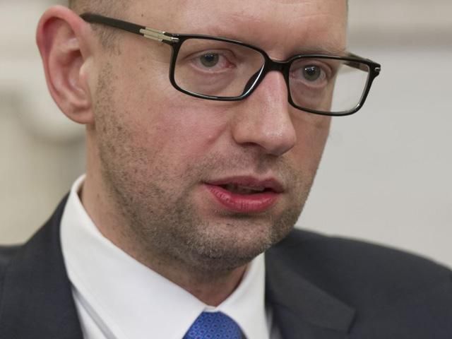 Турчинов уповноважив Яценюка підписати політичну частину Угоди про асоціацію з ЄС Турчинов уповноважив Яценюка підписати політичну частину Угоди про асоціацію з ЄС