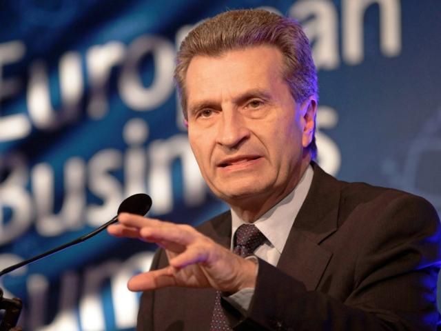 Поставки газу зі Словаччини в Україну будуть можливі до кінця 2014 року, — єврокомісар Поставки газу зі Словаччини в Україну будуть можливі до кінця 2014 року, — єврокомісар