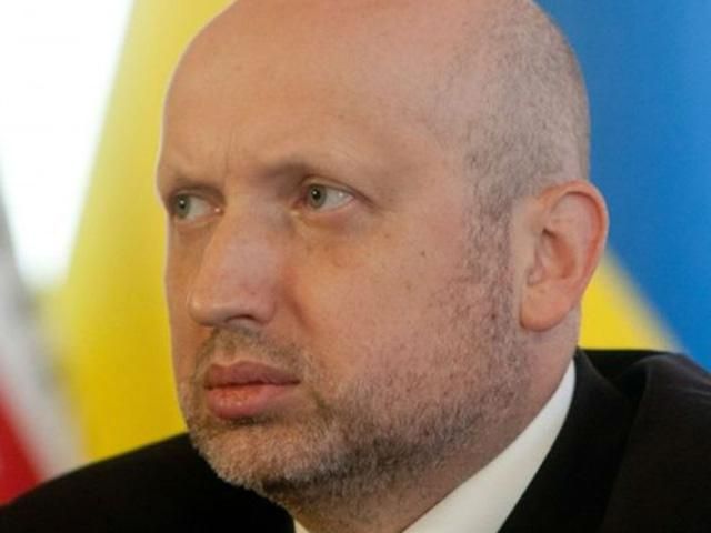 Кримських заручників мають відпустити сьогодні вночі, — Турчинов Кримських заручників мають відпустити сьогодні вночі, — Турчинов