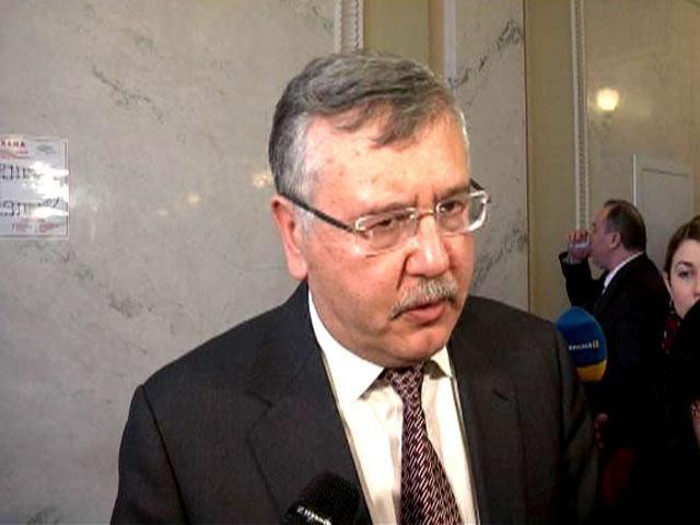 Гриценко ждет освобожденных украинцев в Киеве уже сегодня вечером Гриценко ждет освобожденных украинцев в Киеве уже сегодня вечером