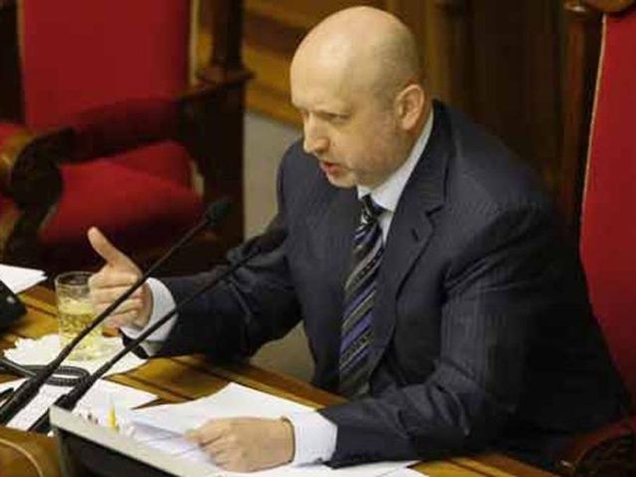 Турчинов звільнив усіх голів районних адміністрацій Києва Турчинов звільнив усіх голів районних адміністрацій Києва