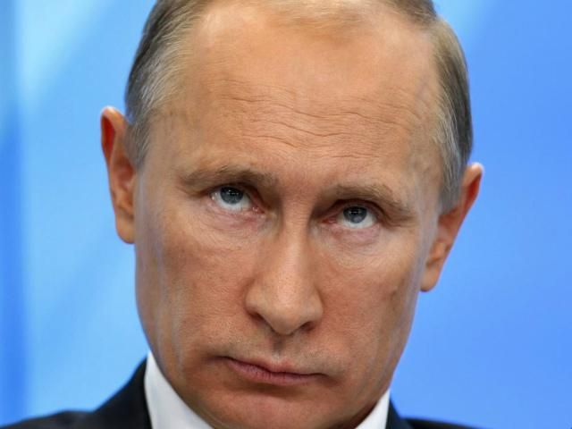 Путін доручив створити в Криму територіальні органи влади