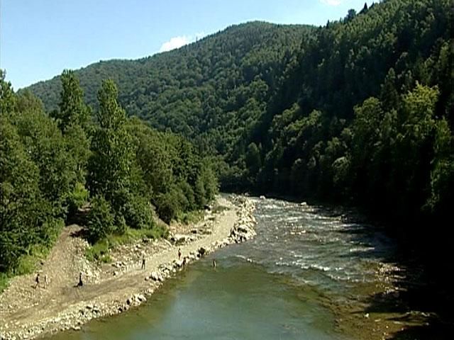 Альтернатива Криму: українцям радять відпочивати на Азовському морі та в Карпатах Альтернатива Криму: українцям радять відпочивати на Азовському морі та в Карпатах