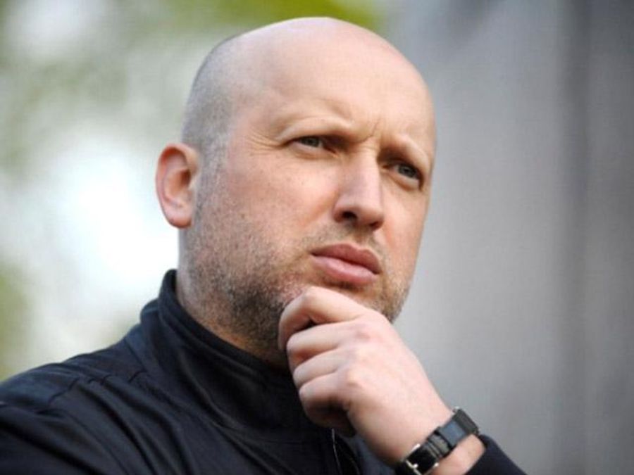 Будемо садити тих, хто здав Крим, — Турчинов Будемо садити тих, хто здав Крим, — Турчинов