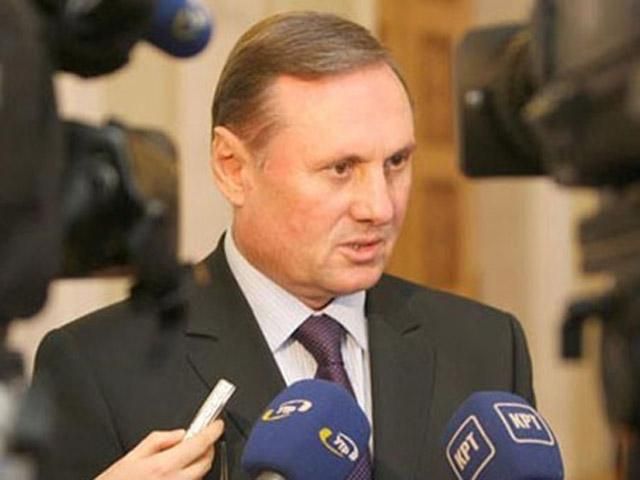 Партия регионов предлагает предоставить русскому языку статус второго государственного Партия регионов предлагает предоставить русскому языку статус второго государственного