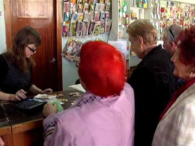 В Криму почали видавати пенсію в рублях: ніяких карток, виключно готівка