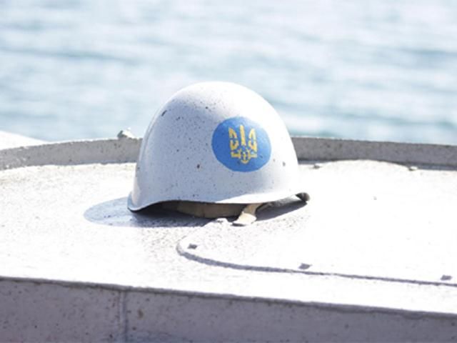 Штурм "Черкас": до тральщика наближається буксир "Ковель" Штурм "Черкас": до тральщика наближається буксир "Ковель"