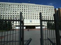Забор возле ЦИК в Киеве обещают снести