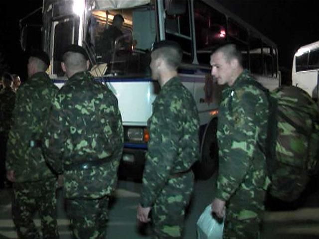 У Київ доправили 130 морських піхотинців з Криму