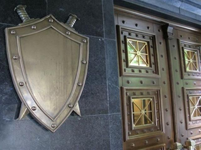 ГПУ обіцяє роботу кримчанам на материку ГПУ обіцяє роботу кримчанам на материку