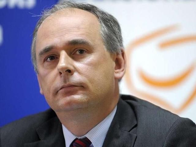 Якщо не стримати Путіна, він піде далі, — євродепутат Якщо не стримати Путіна, він піде далі, — євродепутат