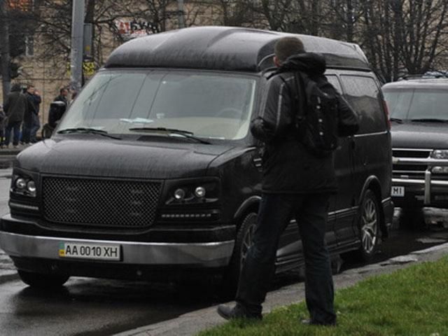На похоронах "Сашка Белого" ​​люди видели авто Януковича-младшего, - СМИ (Фото)