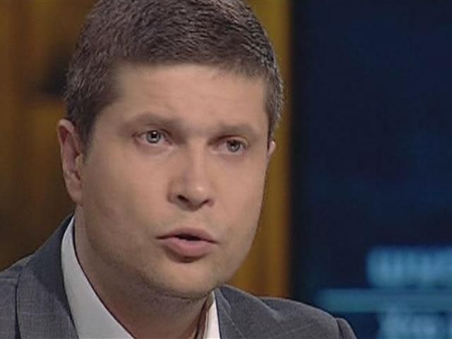 Різаненко: Правий сектор штурмує Раду, а завтра російські танки прийдуть її захищати