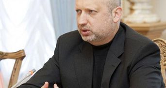 Питання про відставку Авакова можна розглянути після висновків комісії, — Турчинов
