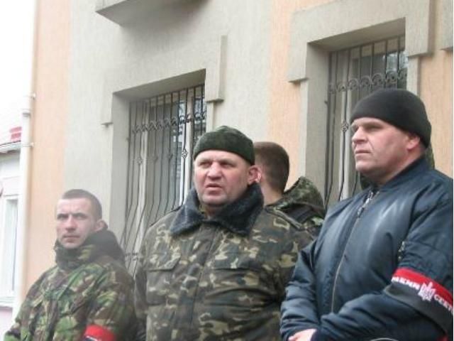 У комісію з розслідування смерті Музичка увійшов представник "Правого сектору" У комісію з розслідування смерті Музичка увійшов представник "Правого сектору"