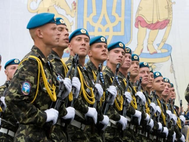 Українці перерахували на армію більше 60 мільйонів гривень Українці перерахували на армію більше 60 мільйонів гривень
