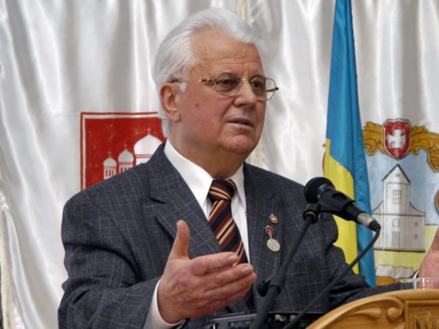 Кравчуку не подобається, коли Тимошенко порівнюють із Януковичем Кравчуку не подобається, коли Тимошенко порівнюють із Януковичем