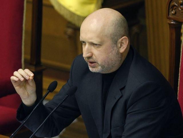 За день Турчинов уволил 46 глав РГА За день Турчинов уволил 46 глав РГА