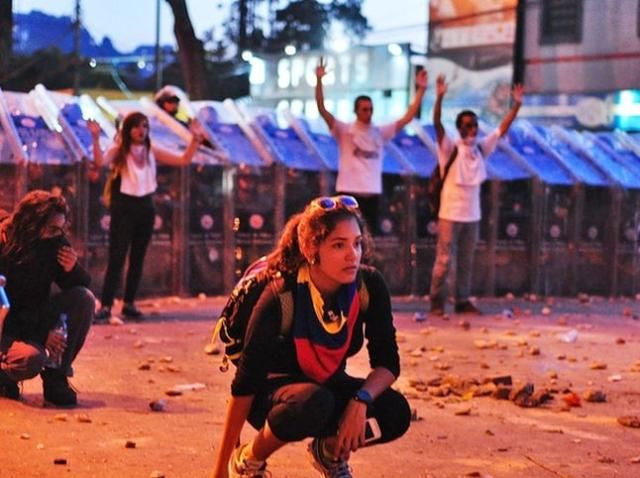 За час протестів у Венесуелі загинули вже 37 осіб За час протестів у Венесуелі загинули вже 37 осіб