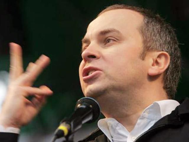 Янукович — трус и негодяй, — Шуфрич Янукович — трус и негодяй, — Шуфрич