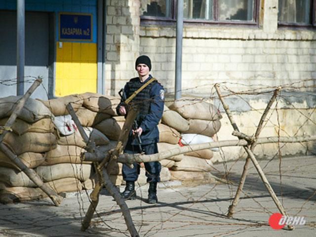 Кримські військові уже переселилися до Донецька (Фото)