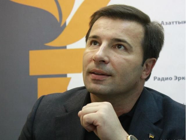 Коновалюк каже, що заяву про вихід з ПР подав ще в 2012 Коновалюк каже, що заяву про вихід з ПР подав ще в 2012