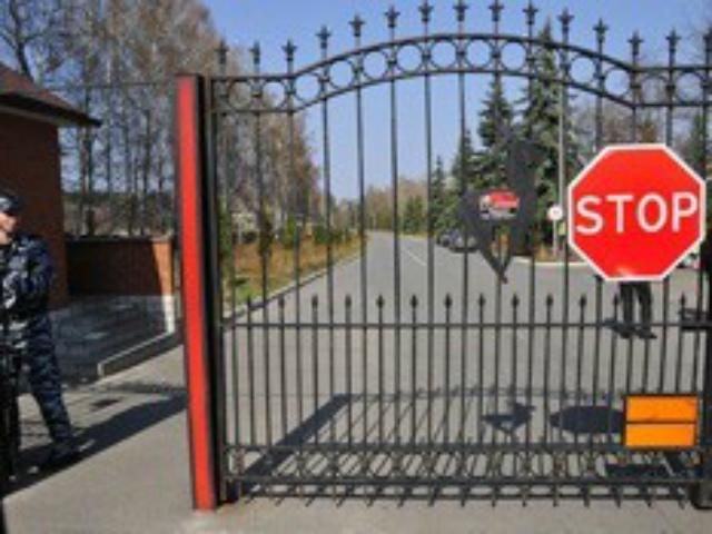 Еще одну резиденцию Януковича открыли для посетителей (Фото) Еще одну резиденцию Януковича открыли для посетителей (Фото)