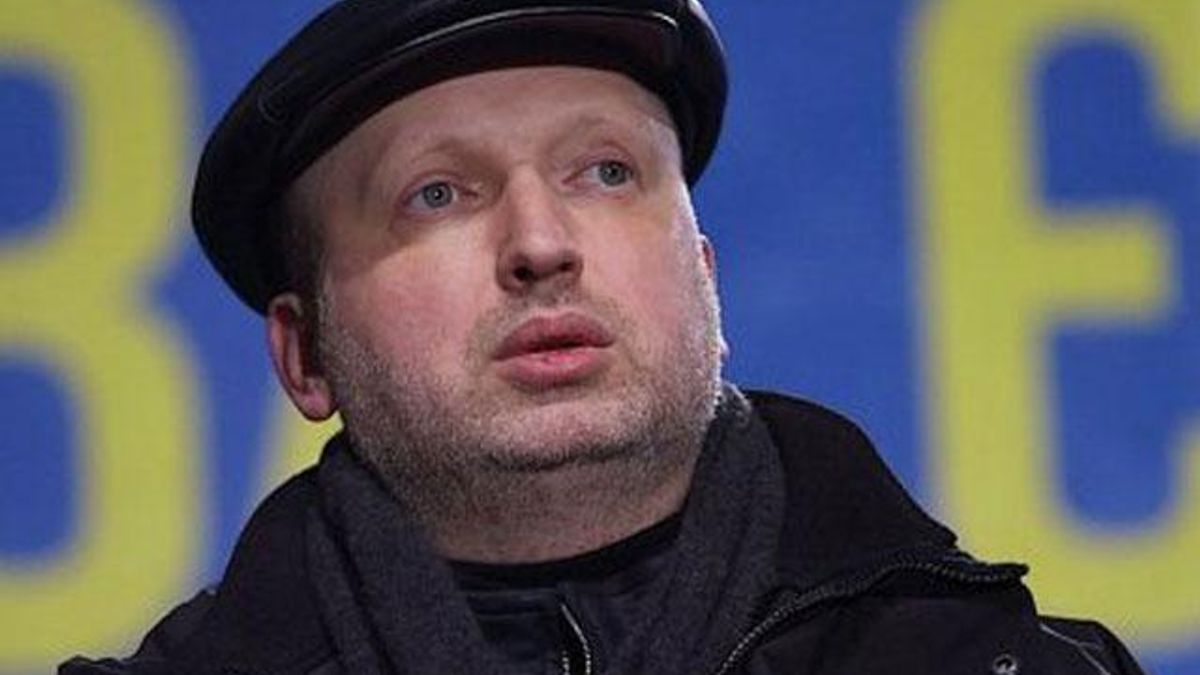 Україна розглядає питання про зміну позаблокового статусу, — Турчинов Україна розглядає питання про зміну позаблокового статусу, — Турчинов