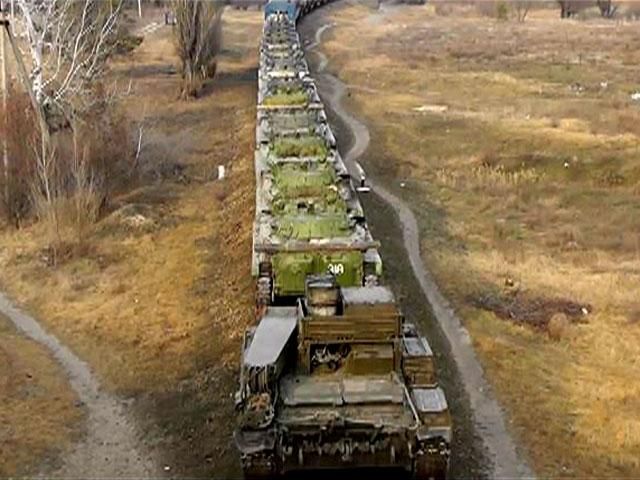 На границе с Украиной находится 30 тысяч российских военных На границе с Украиной находится 30 тысяч российских военных