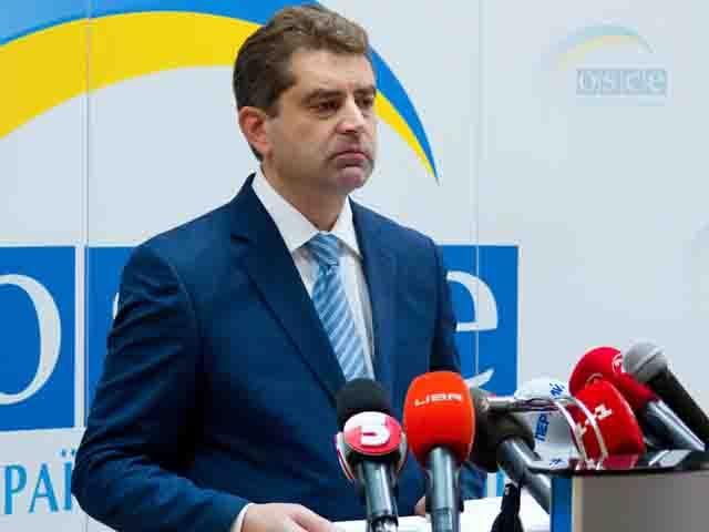 МИД осудил вмешательство в дела Украины