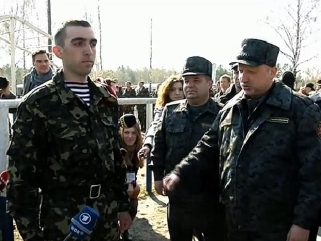 Сын Пашинского записался в Нацгвардию (Видео) Сын Пашинского записался в Нацгвардию (Видео)