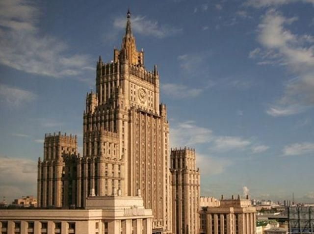 МЗС Росії попереджає іноземців: для відвідування Криму потрібна російська віза 