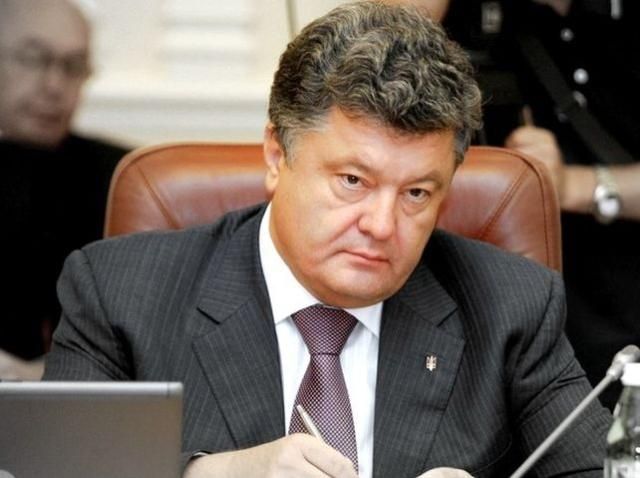 За минулий рік Порошенко задекларував майже 52 мільйони доходів За минулий рік Порошенко задекларував майже 52 мільйони доходів