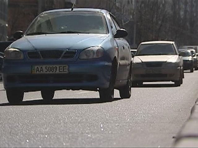 На трех столичных шоссе увеличили скоростной режим На трех столичных шоссе увеличили скоростной режим