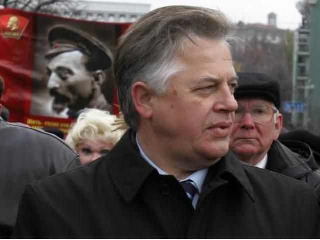 "Правий сектор" фінансувала Партія регіонів, — Симоненко "Правий сектор" фінансувала Партія регіонів, — Симоненко