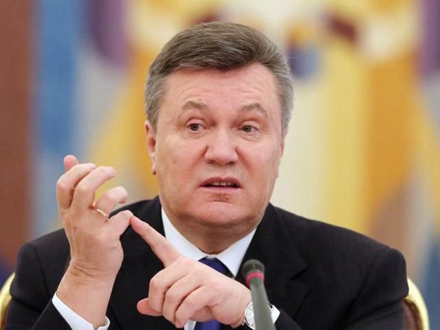 Янукович до сих пор свято верит, что радикалы с Майдана напали на мирный Антимайдан