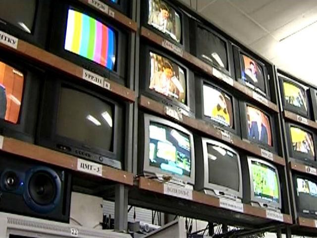 Україні потрібне російськомовне проукраїнське телебачення, — журналісти