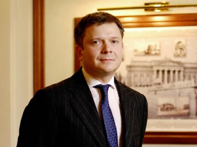 Банк олігарха Жеваго призупинив роботу в Криму Банк олігарха Жеваго призупинив роботу в Криму