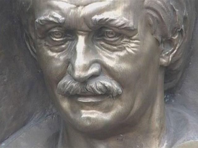 Розгляд апеляції у справі про загибель Чорновола перенесли Розгляд апеляції у справі про загибель Чорновола перенесли